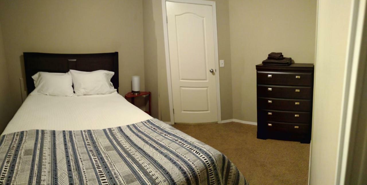 Campbell'S Accommodations Gull Lake Exteriér fotografie